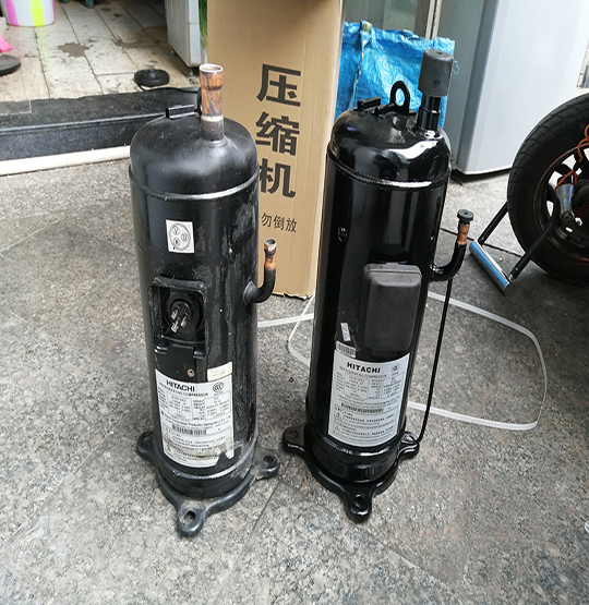 京山中央空调压缩机的更换维修